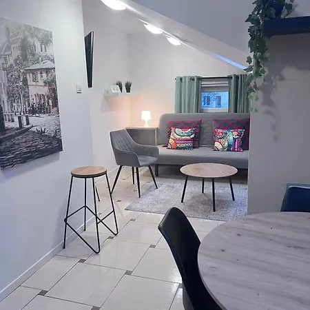 Pokoje I Apartamenty Willa Bielany Gasthof