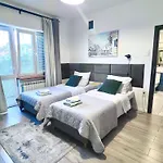 Pokoje I Apartamenty Willa Bielany 3*