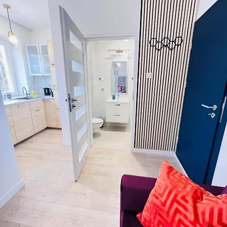 I Z Prywatną łazienką Bielany 3*