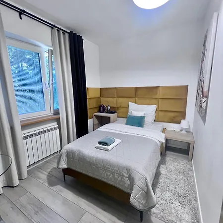 招待所 Bielany 3*