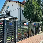 Pokoje i Apartamenty Willa Bielany Affittacamere Varsavia
