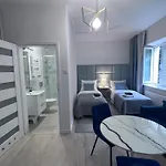 Pokoje I Apartamenty Willa Bielany Varsovia
